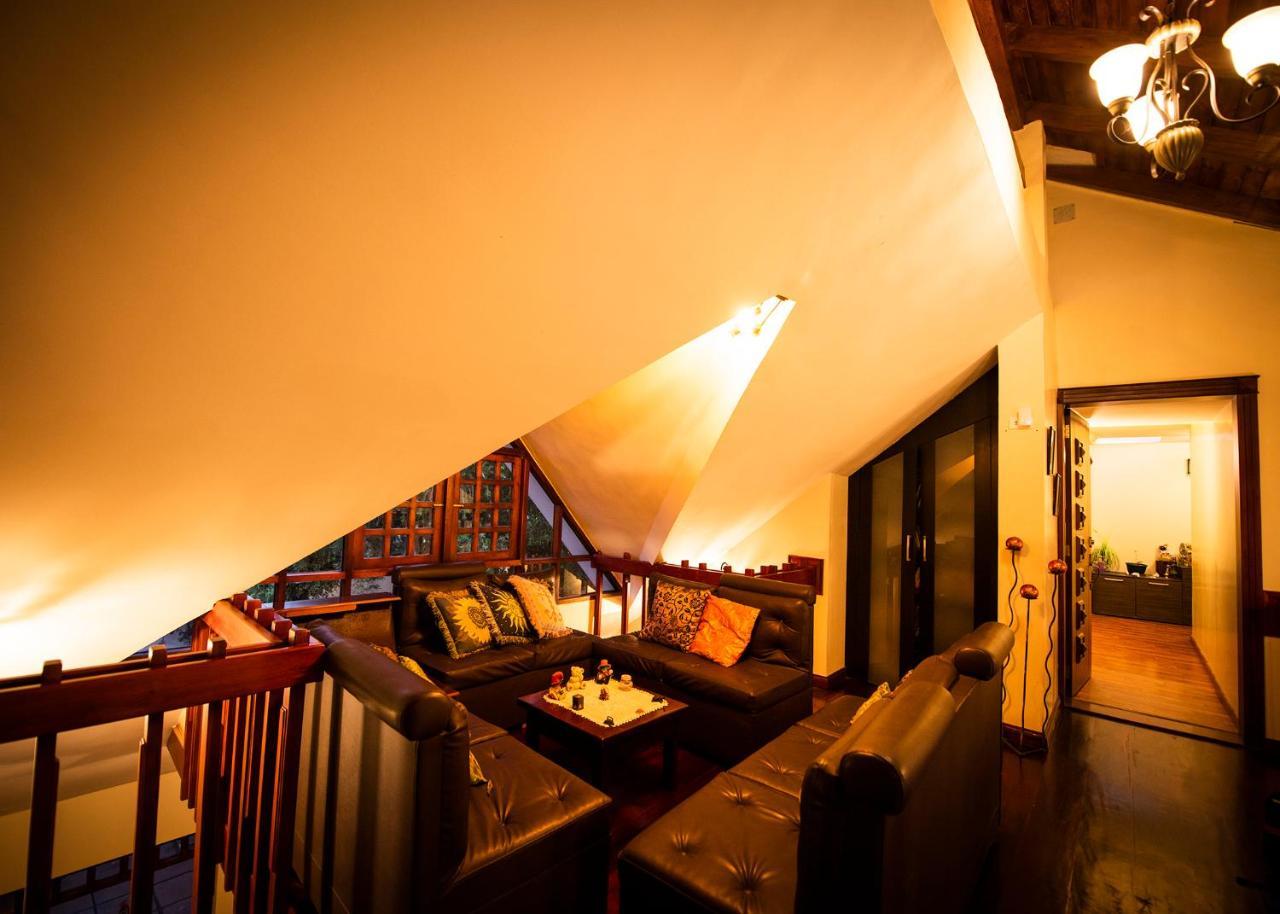 Hostal Dulce Hogar Latacunga Dış mekan fotoğraf