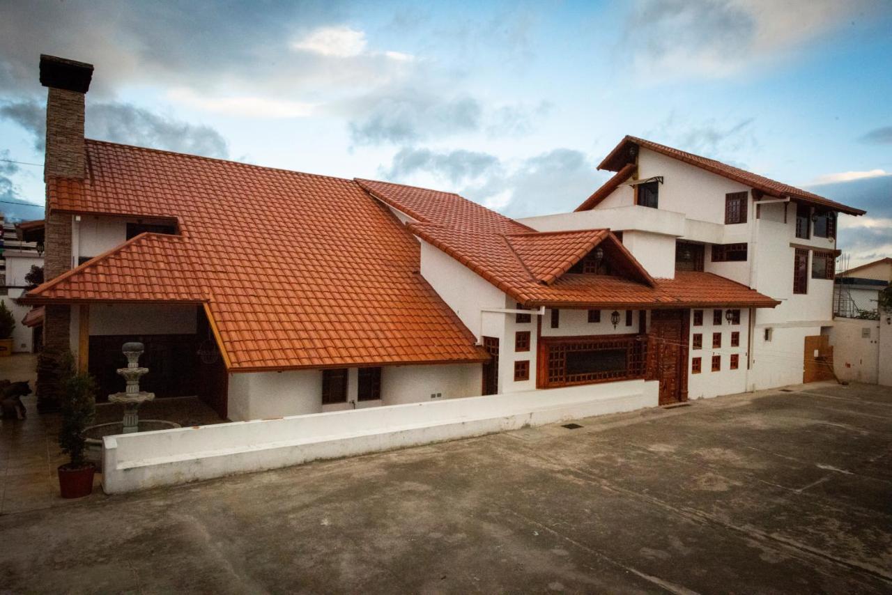Hostal Dulce Hogar Latacunga Dış mekan fotoğraf